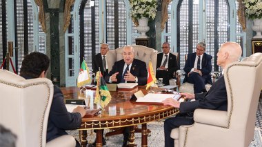 El-Djeich Magazine: Algeria, Tunisia and Libya Meeting, A New Diplomatic Victory