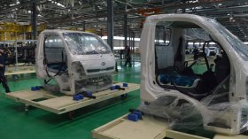 بعثة استعلامية لمصنعي السيارات والشاحنات المتوقفين في باتنة