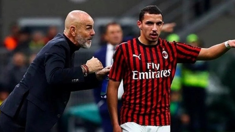 بن ناصر يُودّع مُدرّبه