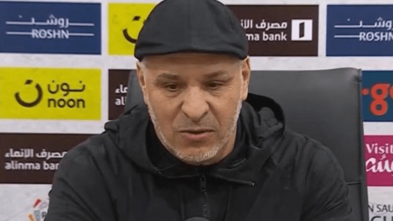 بالفيديو.. فرحة جنونية للجزائري زكري بعد إنجاز المهمة الصعبة