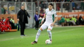 كداد.. خبرة في الملاعب الإفريقية وعلاج لـ “ورم” خطّ الدّفاع