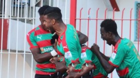 المولودية تقترب من اللّقب وصراع البقاء يشتعل بين وهران وبن عكنون