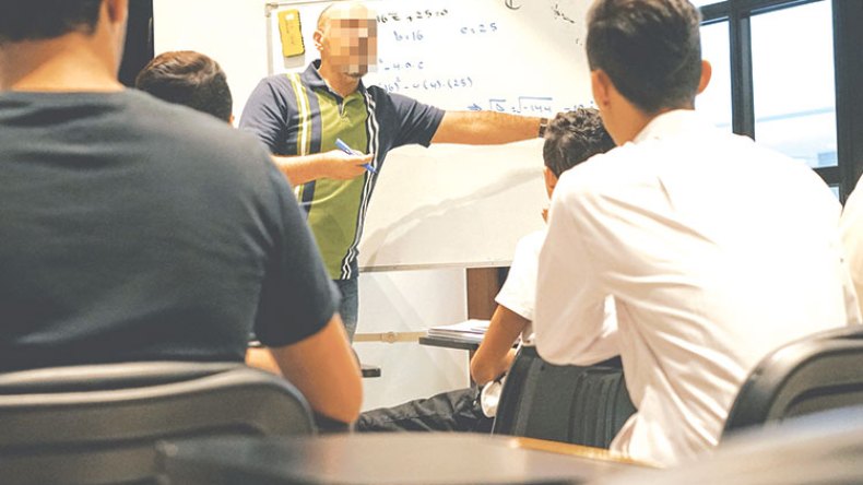 أساتذة يتطوعون لتقديم “مراجعة” مجانية لمرشحي “البيام” و”الباك”