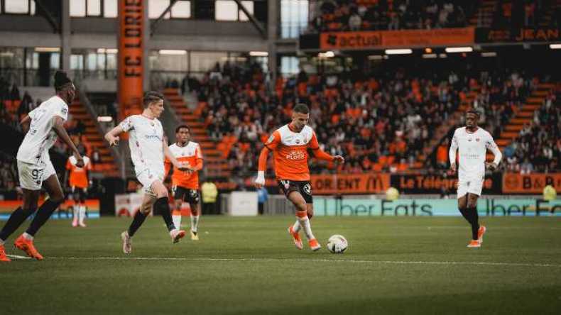 بوعناني يعثر أخيرا على مفتاح التسجيل