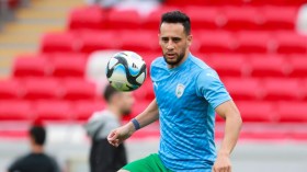 بِالفيديو: بن يطو يُقصي بونجاح ويبلغ نهائي كأس قطر