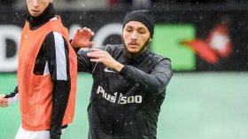 حجام يقترب من إحراز لقب البطولة السويسرية