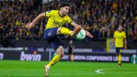 8 أندية أوروبية تُطارد عمّورة بـ 20 مليون أورو