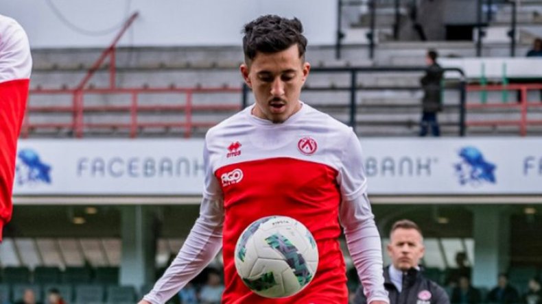 بِالفيديو: قادري يمنح جرعة أوكسجين لِفريقه كورتري