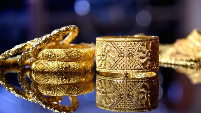 لهذا يجب أن تحذري من ارتداء المجوهرات المقلدة!