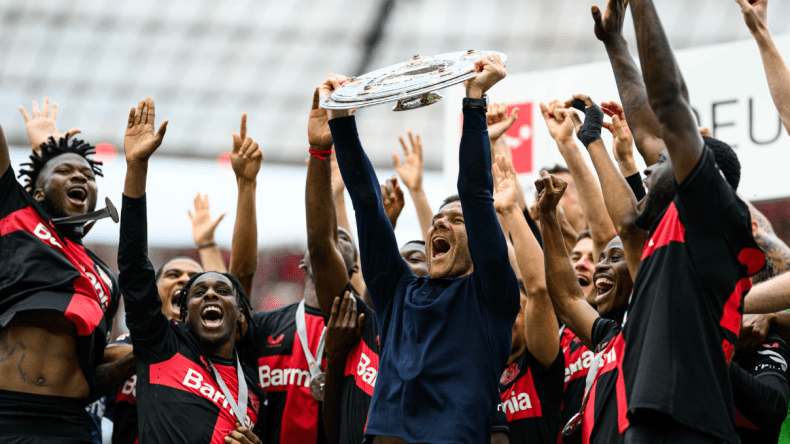 باير ليفركوزن يحقق إنجازا تاريخيا