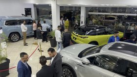 إقبال كبير على صالون “سيرتا أوطو” بقسنطينة