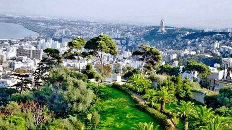 الحدائق “الكولونيالية”.. أماكن هادئة تبحث عن ضجة الزوار!