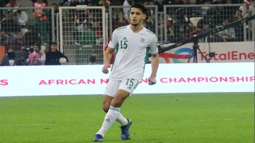 الأهلي يحسم موقفه من التعاقد مع زين الدين بلعيد
