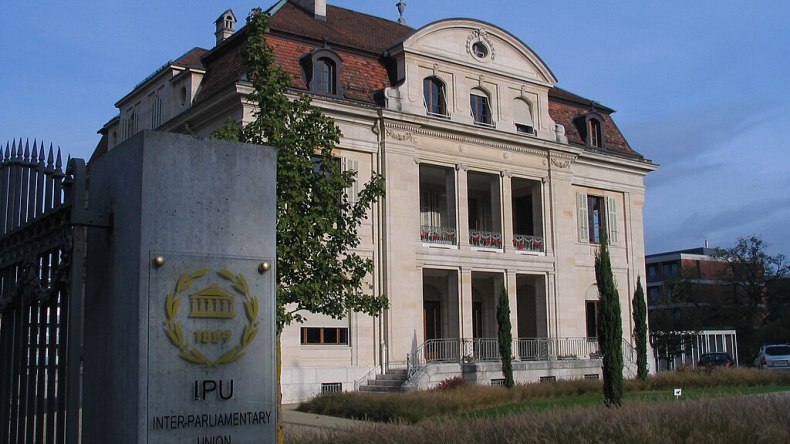 وفد برلماني جزائري يشارك في المؤتمر العالمي الـ6 لرؤساء البرلمانات بسويسرا