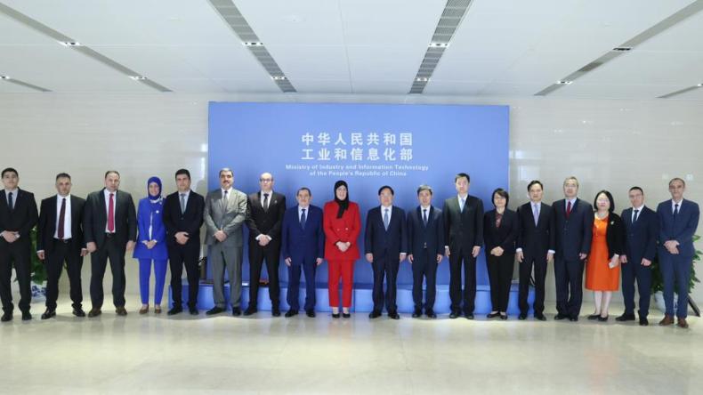 الجزائر والصين توقّعان على مذكرة تعاون في الاقتصاد الرقمي