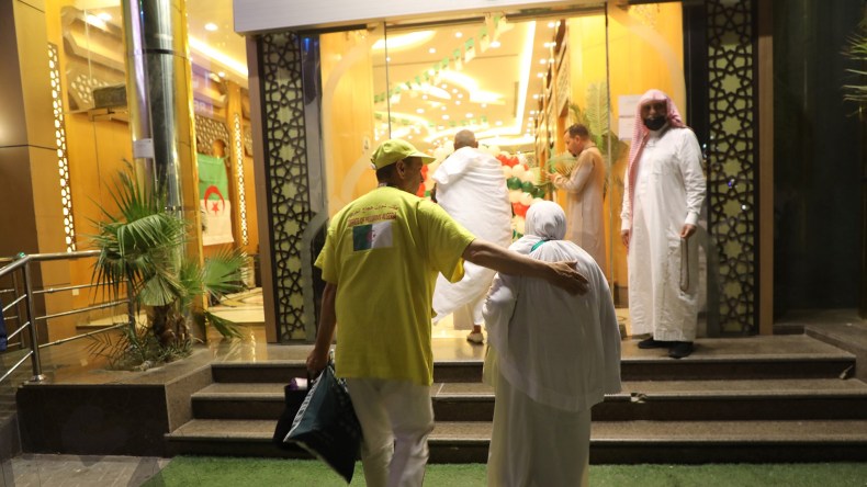 قرابة 33 ألف حاج جزائري وصلوا إلى مكة المكرمة