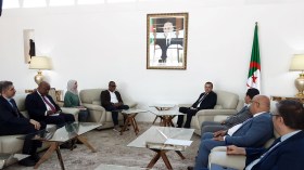 عرقاب يستقبل وزير الاقتصاد والمالية الموزمبيقي