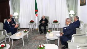 الرئيس تبون يستقبل المدير العام لمنظمة الأمم المتحدة للتنمية الصناعية