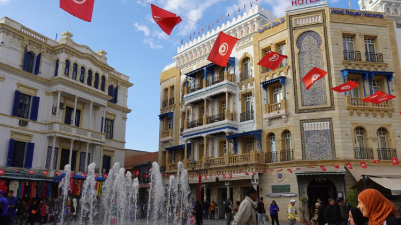 تونس: لا زيادة في رسوم الإقامة السياحية للجزائريين