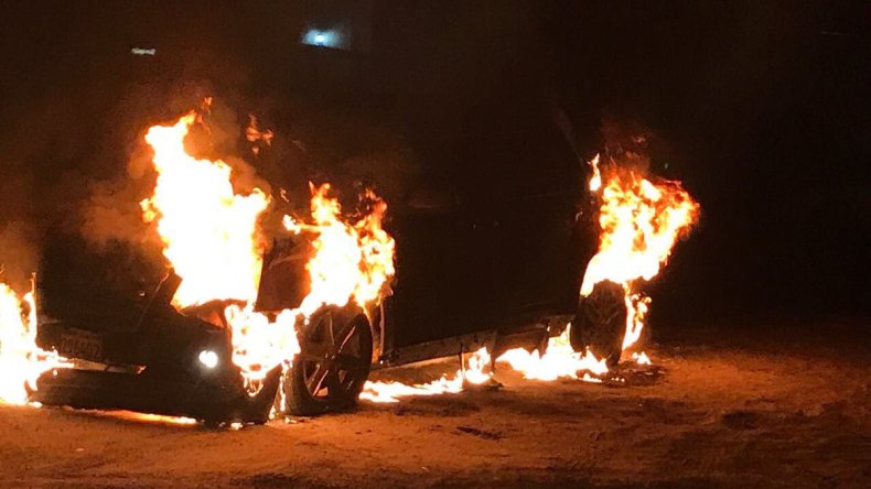 توقيف 5 متّهمين بقتل شخص وحرق سيارته في الأغواط