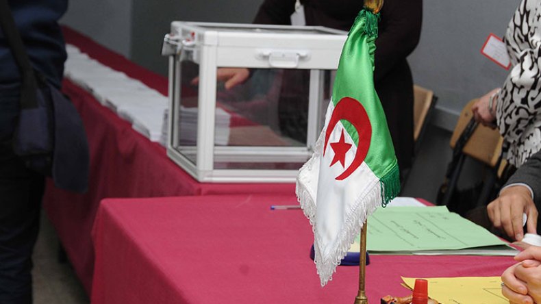 20 يومًا أمام مترشحي الرئاسيات لاجتياز امتحان التوقيعات