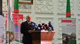 نهضة اقتصادية متكاملة الأركان والأبعاد في الجزائر