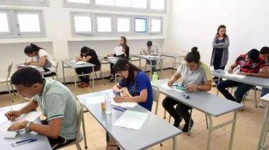 Plus de 860.000 candidats passent le Baccalauréat à partir de dimanche