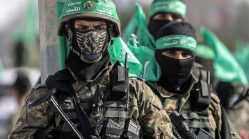 يا نسورنا الأبابيل: احذروا أحابيل إسرائيل!