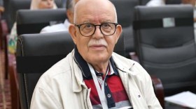 بِالفيديو والصّور: “الشّيخ” سعدان يعود إلى مقاعد الدّراسة!