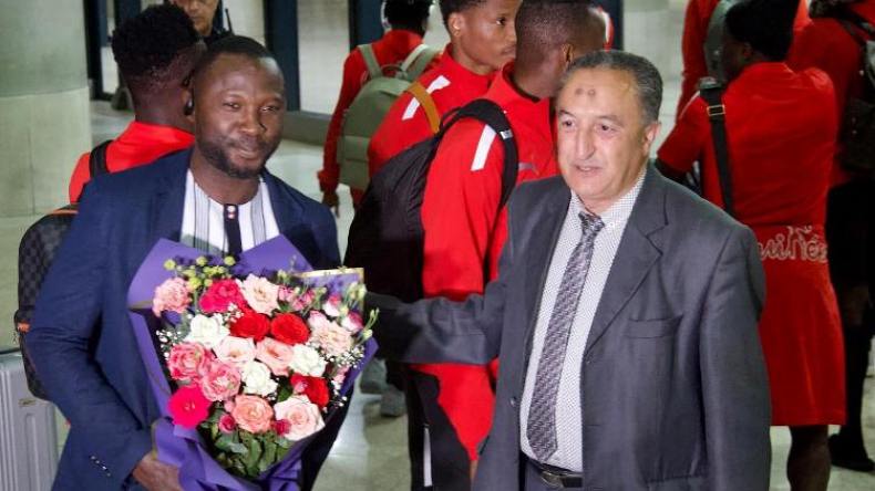 قدوم وفد منتخب غينيا كوناكري إلى الجزائر