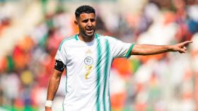 القيمة المالية لـ “محرز” تنخفض.. بِالتفاصيل