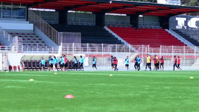 بيان بِخصوص 3 لاعبين من اتحاد العاصمة