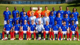 “ديكة” فرنسا وأنفلونزا الطّيور!