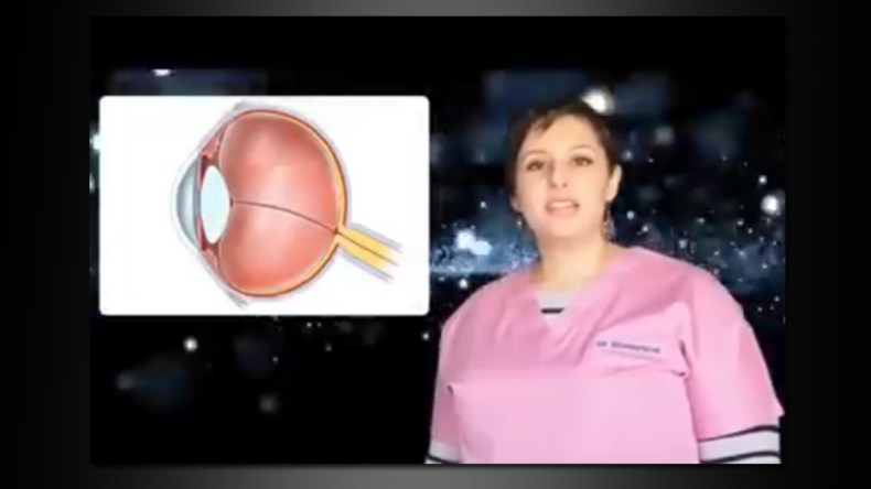 طبيبة تجري أول عملية جراحية على العيون بتقنية متطورة
