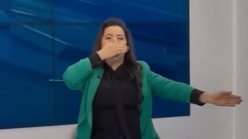 هذه حقيقة فيديو زغاريد مذيعة الجزيرة بعد إدراج إسرائيل بـ”قائمة العار”!