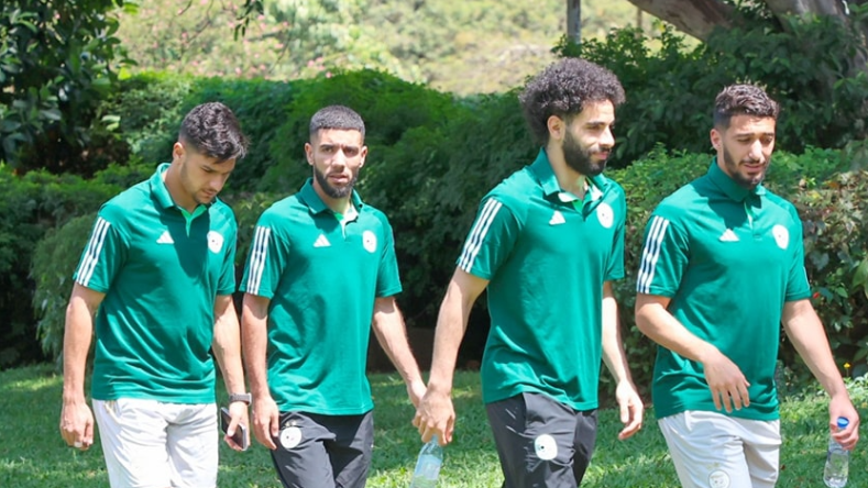 بالصور.. جولة خفيفة للاعبي “الخضر” في مقر إقامتهم بكامبالا