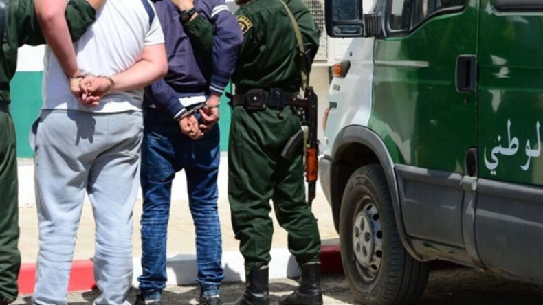 الدرك يطيح بشبكة دولية لتهريب السيارات