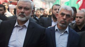 هل يُطرد قادة حماس من قطر؟