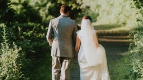 قلة الأعراس.. هل السبب مادي أم لتغير النظرة إلى الزواج؟