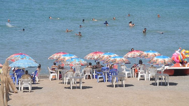 70 بالمائة من الشواطئ مجانية للجزائريين وامتيازات جديدة للمستثمرين