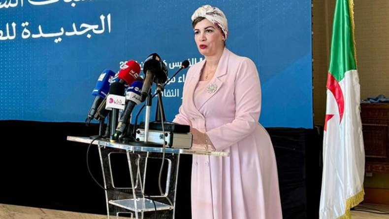 مولوجي تعلن عن اعادة فتح صندوق دعم السينما والآداب والفنون