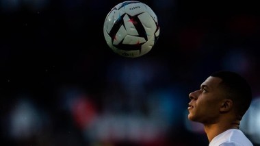 Mbappé signe au Real Madrid pour cinq ans