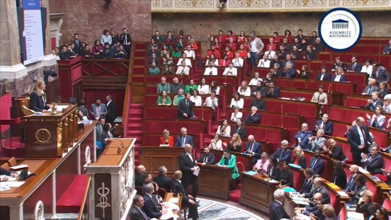 France: Des députés de gauche habillés aux couleurs de la Palestine