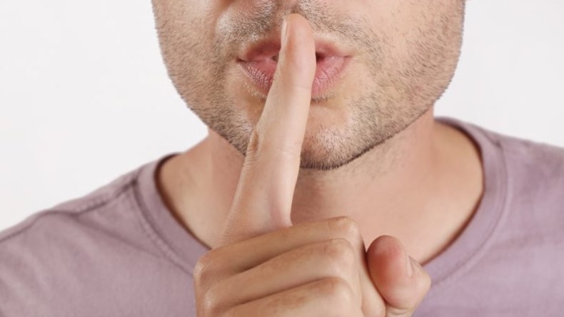 9 أشياء لا تخبر بها زملاء العمل