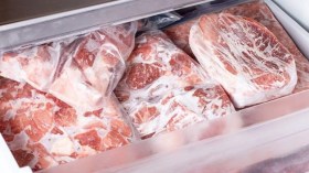 كل ما يجب أن تعرفينه عن تخزين اللحوم في الثلاجة والمجمّد