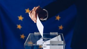 مرشحان من أصول جزائرية لليمين المتطرف الفرنسي في الانتخابات الأوروبية