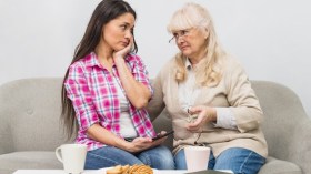 كيف تؤثر عقد الوالدين على خياراتنا العاطفية والحميمية؟