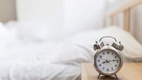 11عرضا يصيبك إذا نمت أكثر من 10 ساعات 