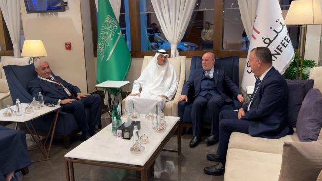 بلمهدي يحل بالسعودية للإشراف على بعثة الحج