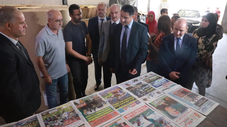 وزير الاتصال: حريصون على توفير الورق لطبع الجرائد عشية الانتخابات الرئاسية المقبلة